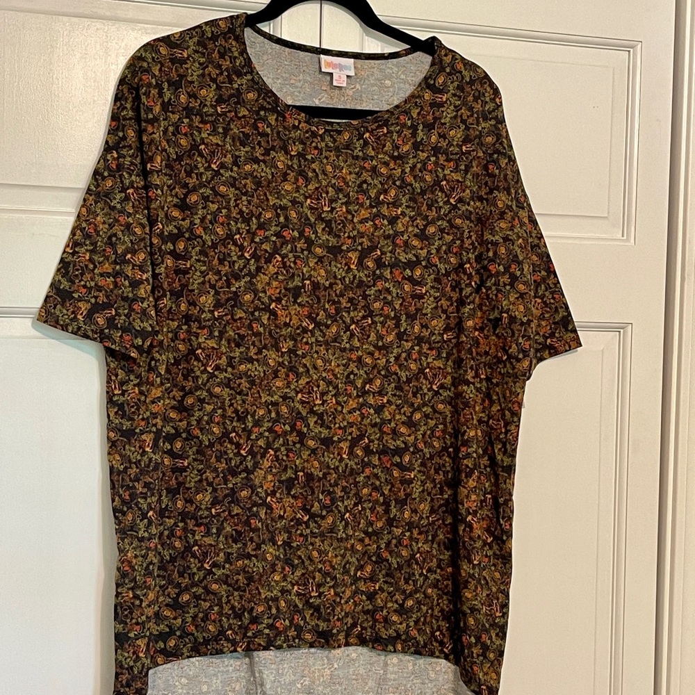 NWT Lularoe Irma